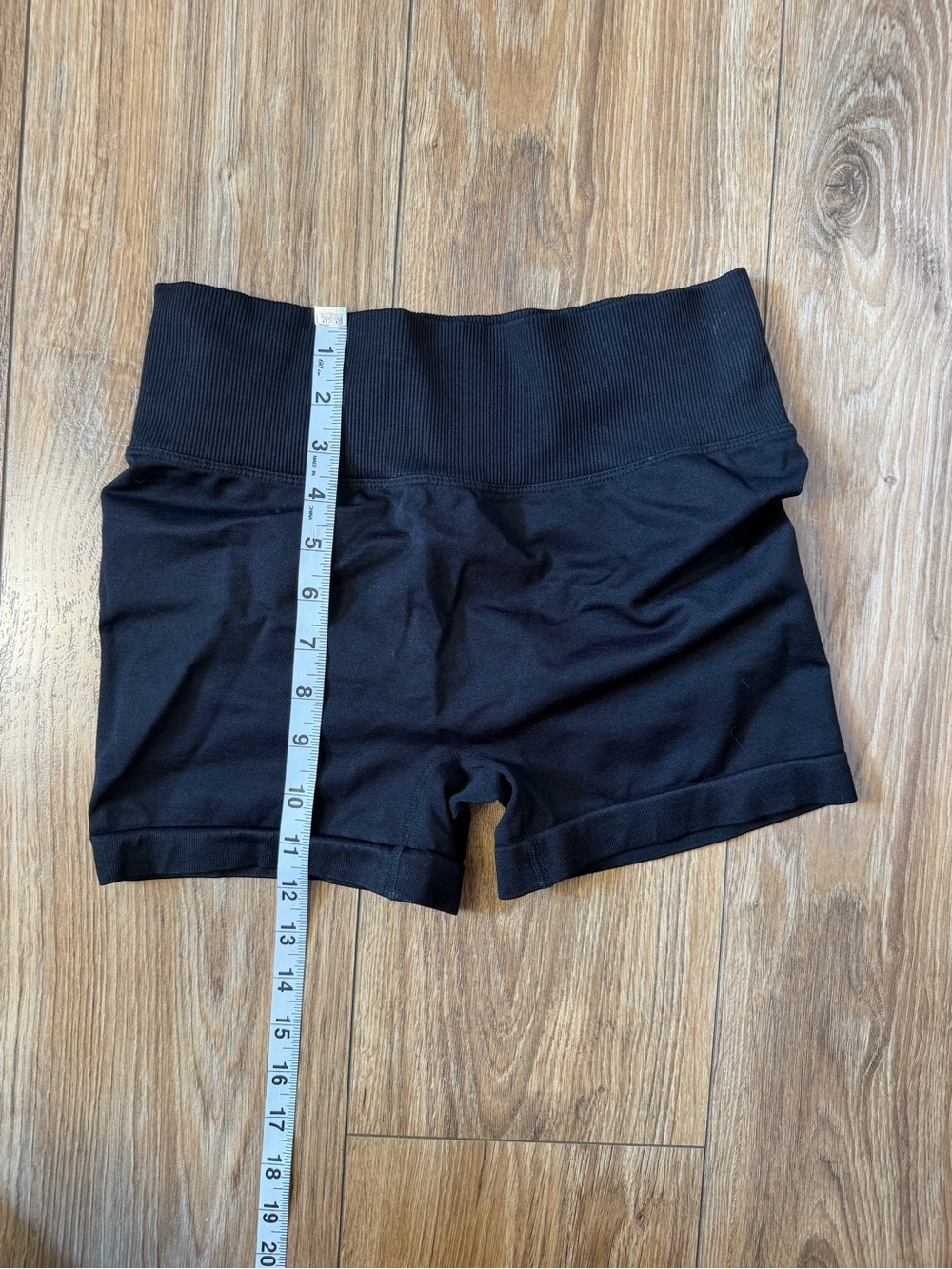 Women's High-Waist Black Scrunch-butt Athletic Shorts - Stretch Biker Shorts